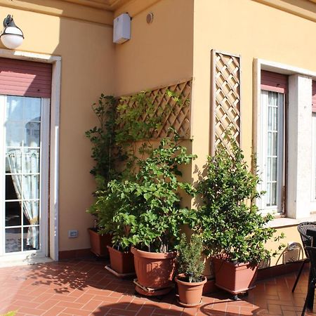 Terrazza 29 Holiday Home Рим Екстериор снимка