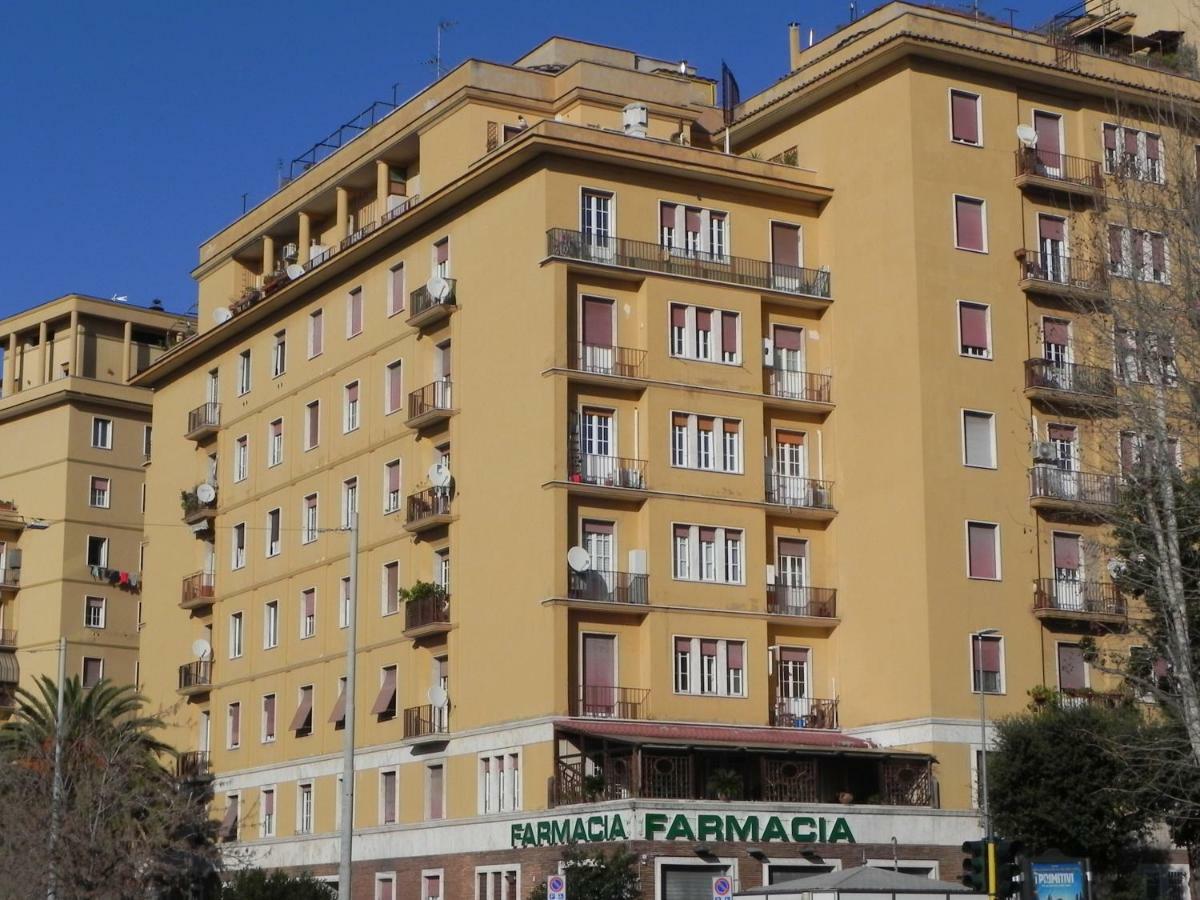 Terrazza 29 Holiday Home Рим Екстериор снимка
